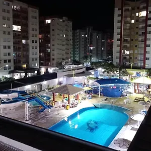 https://residencial-priv-das-thermas-01.caldasnovashotels.com